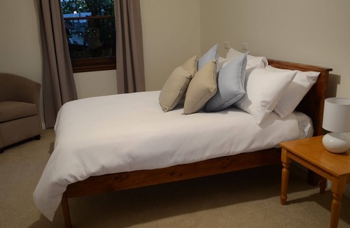 Armidale House | Coolamon on Marsh Armidale
