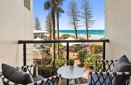 Coolum Beach Apartment | Coolum Beachside Studio