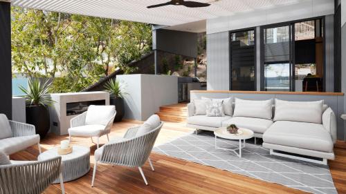 Palm Beach House | Coomalie