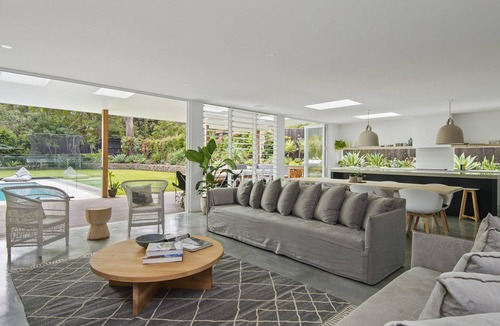 Avalon Beach House | 'COONANGA' Avalon, 3mins to Avalon Beach