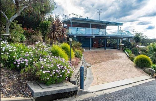 Mallacoota Apartment | Coota Views Unit