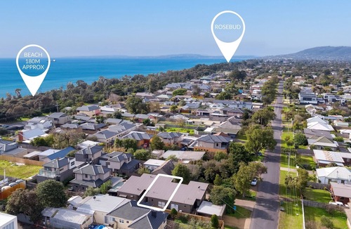 Capel Sound Apartment | Cosy Beach Unit - Capel Sound/Rosebud West - Short Walk to Beach - WIFI/Netflix