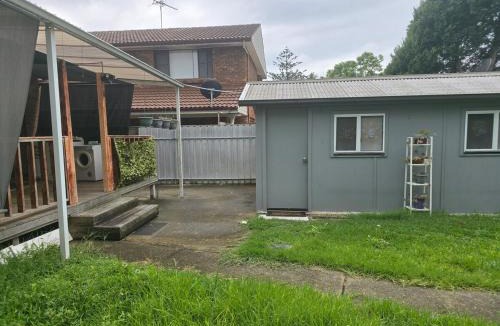 Berala Villa | Cosy Granny flat
