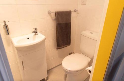 Blackheath Apartment | Cosy & Pet-friendly Blackheath Studio 3