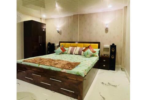 Lucknow Villa | Cottages 03