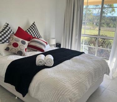 Bogee House | Country House with Stunning Views