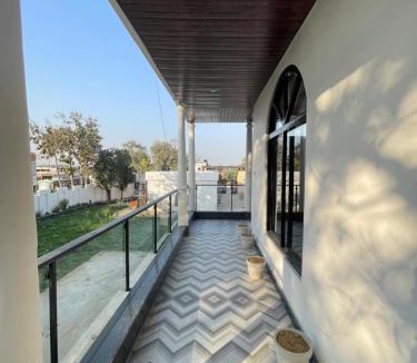Allahabad House | Courtyard by Anvik
