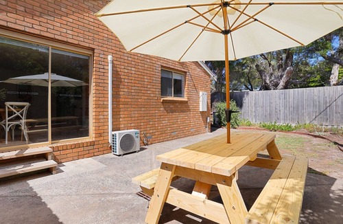 Cowes House | Cowes Monash Hideaway