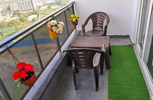 Gurugram Apartment | Cozy 1-BHK entire apartment at good height Balcony