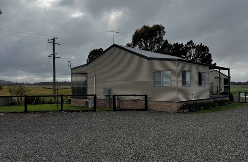 Luskintyre Cottage | Cozy 2 Bedroom Hunter Valley Cottage