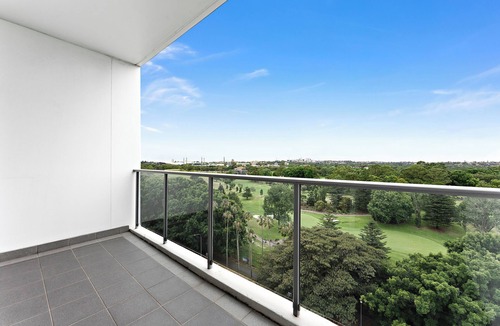 Waterloo Apartment | Cozy 2BR Waterloo Haven Near Cafés & Parks