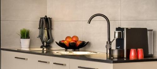 St Kilda West Apartment | Crest on Park