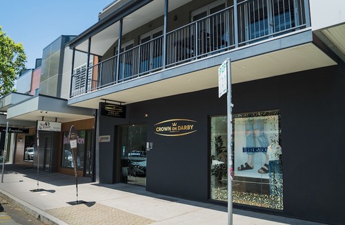 Cooks Hill Hotel | Crown on Darby