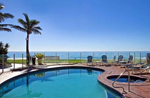 Tugun Apartment | Crystal Beach 42 - Absolute Beachfront & Pool at Tugun!