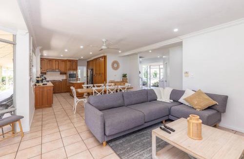 Cundletown House | Cundletown Cove