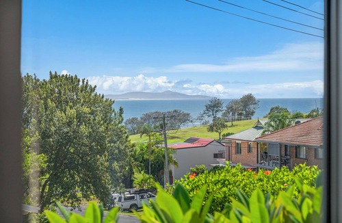 Crescent Head House | CUTE COTTAGE BY THE SEA!
