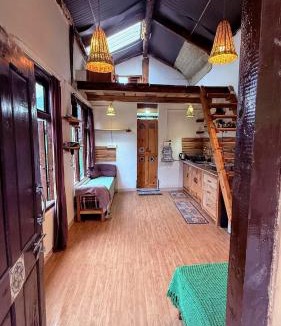 Manali House | Cute Tiny Home Workation Peaceful Mountain Views by SiyaU