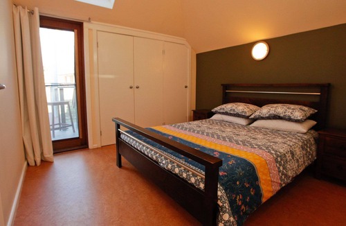 Barragga Bay Apartment | Cuttagee Beach Apartment - Family freindly