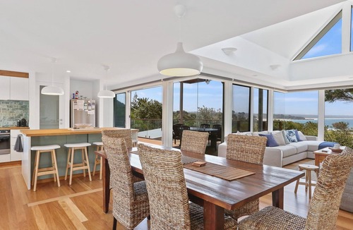 Barragga Bay House | Cuttagee Views - Cuttagee Beach Road 22