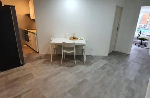 City East Apartment | Dana-Spacious Private Room in Shared 2-Bedroom Apartment-1