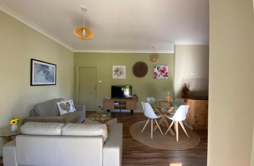 Darlington Point Apartment | Darlington Point Accommodation Village