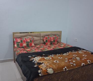 Misrikh House | Dawarkadhis andra bhawan