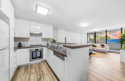 Ultimo Apartment | Delicated 3BR Apt (Parking)/Darling Harbour-10min
