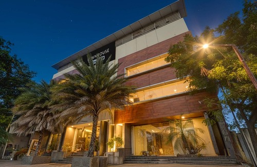 Dindigul House | Deluxe Ramora Grand