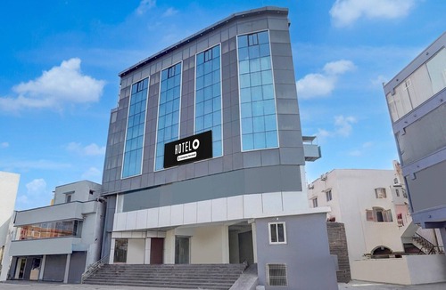 Nellore House | Deluxe with Twin BedTHE PARADISE guest inn