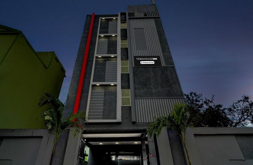 Hyderabad House | Deluxeoyo Nagaram