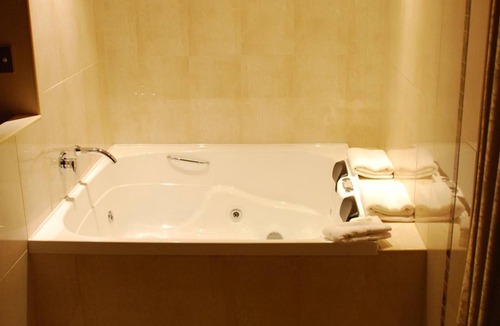 Broken Hill Hotel | Desert Sand Motor Inn