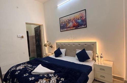 Ayodhya House | Devansh Palace Near Ram Mandir