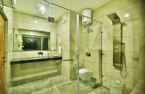 Dharamshala Hotel | DHAULADHAR HILLS RESORTS