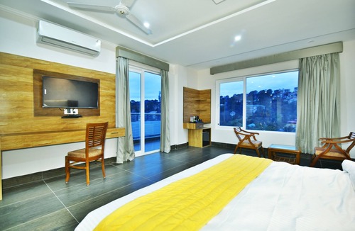 Dharamshala Hotel | DHAULADHAR HILLS RESORTS