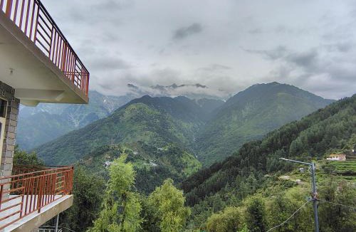 Naddi House | Dhauladhar Mountain Bliss Home Naddi Dharmshala