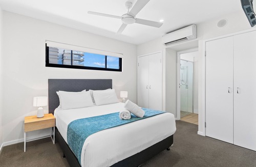 Mooloolaba Hotel | Direct Collective - Seabreeze Mooloolaba