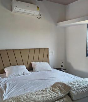 Gujarat House | Divyesh Guest House