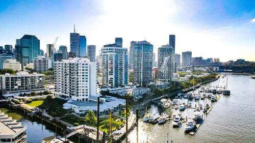 Kangaroo Point Apartment | Dockside Brisbane