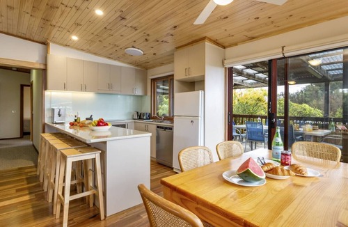St. Andrews Beach House | Doesntmatta Beachside Breeze at St Andrews Beach