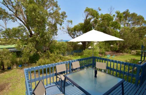 Carrickalinga House | Dolphin Dreaming 16 Dolphin Avenue