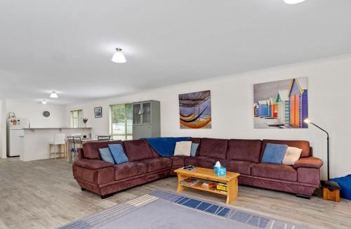 Carrickalinga House | Dolphin Drift 29 Dolphin Avenue