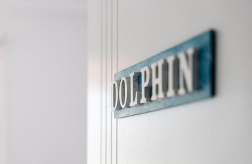 Fishermans Bay Apartment | Dolphin Studio Suite
