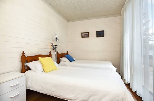 Port Elliot Apartment | Dolphins Beachfront Apartment 4: Gateway to an Incredible Horseshoe Bay View