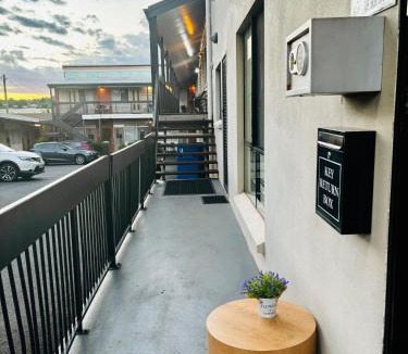 South Toowoomba Hotel | Downs Motel