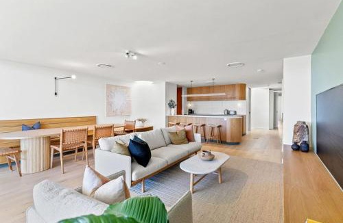 North Creek Apartment | DUNES