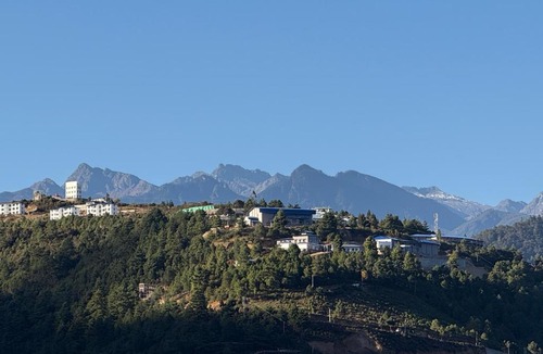Bomdila House | E-RE House, Dirang