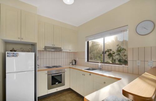 Eden Villa | Eagle Heights Panorama unit (Unit 6: Downstairs)