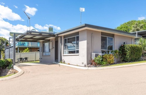 Eden Villa | Eagle Heights - Scenic Unit: Great Pool and Gazebo