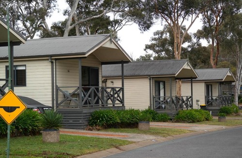 Sutton Resort | Eaglehawk Park Canberra