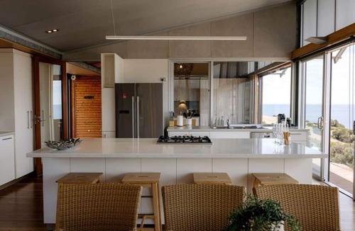 De Mole River House | Eagles Nest Lodge | Kangaroo Beach Lodge